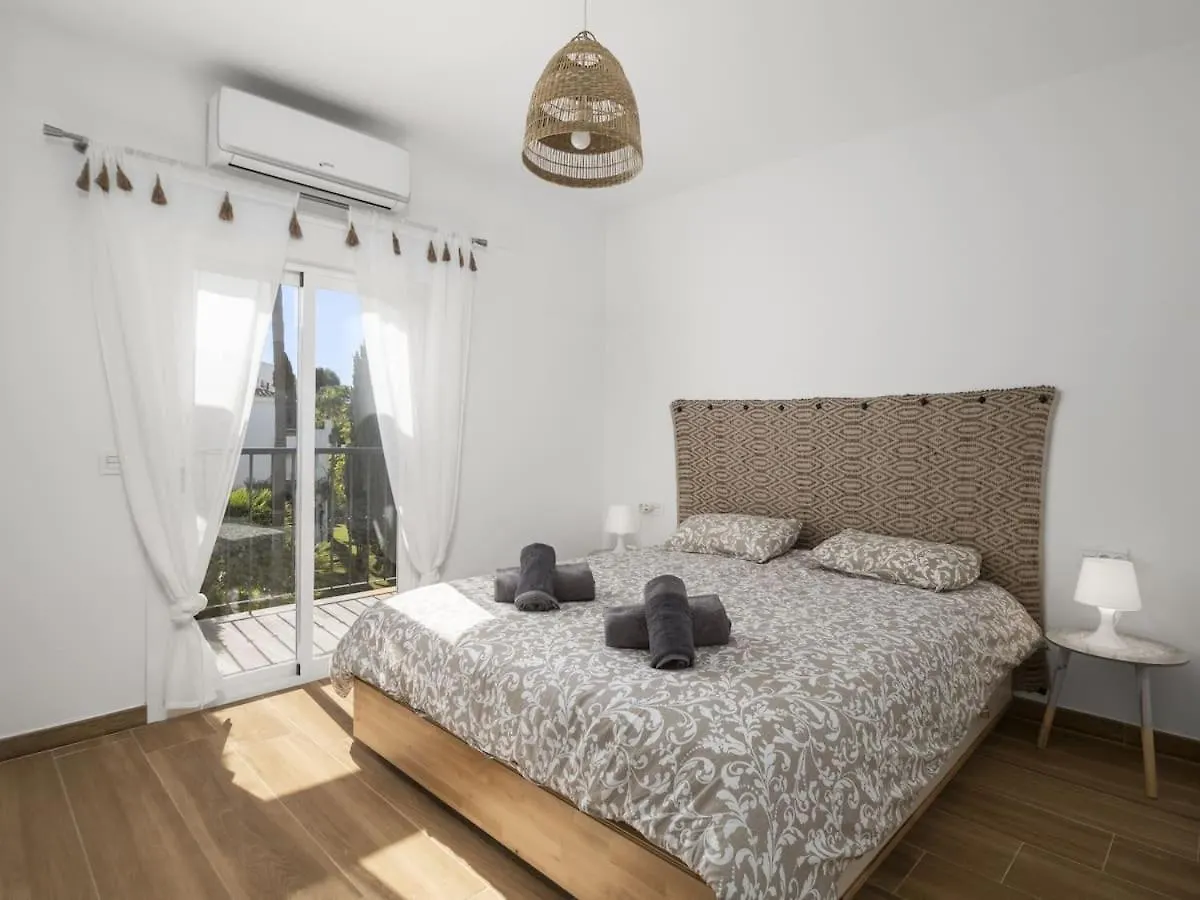 Mijas Penthouse 3 Pools Apartment Sitio de Calahonda